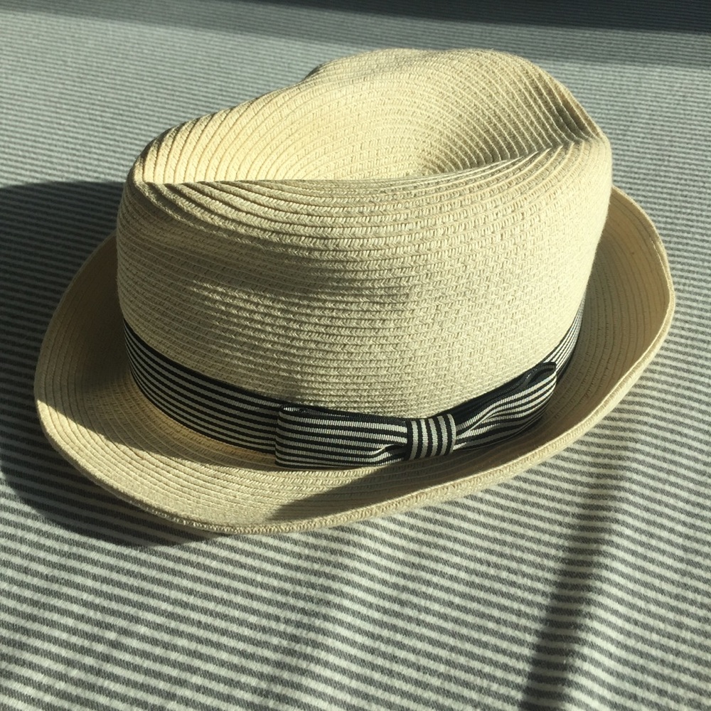 EUC UNIQLO Straw Summer Hat